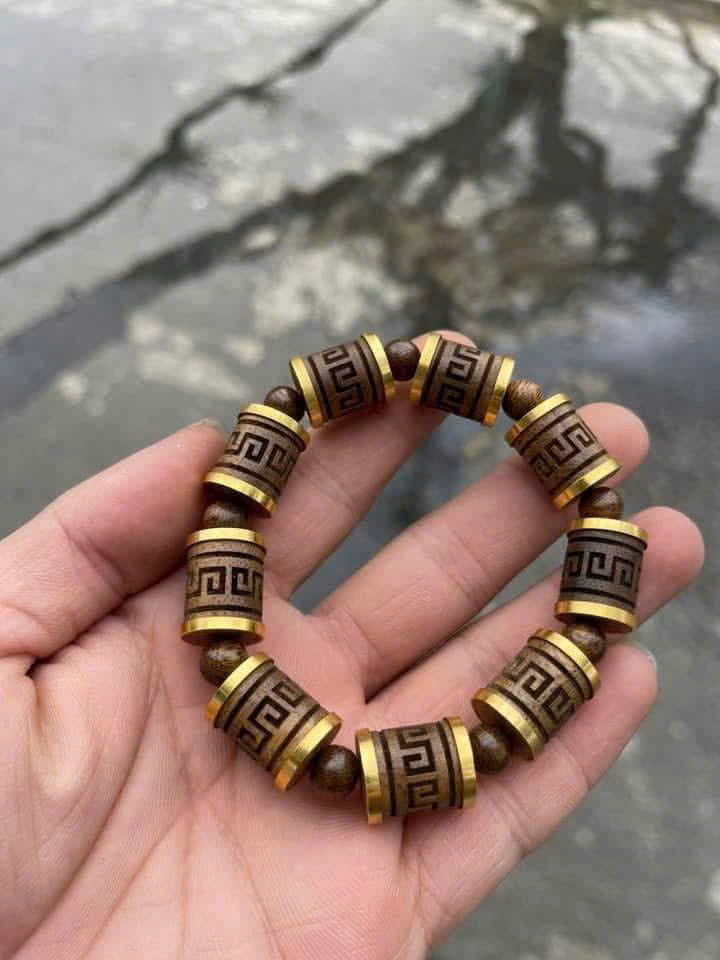 Trầm Hương Tốc Vườn