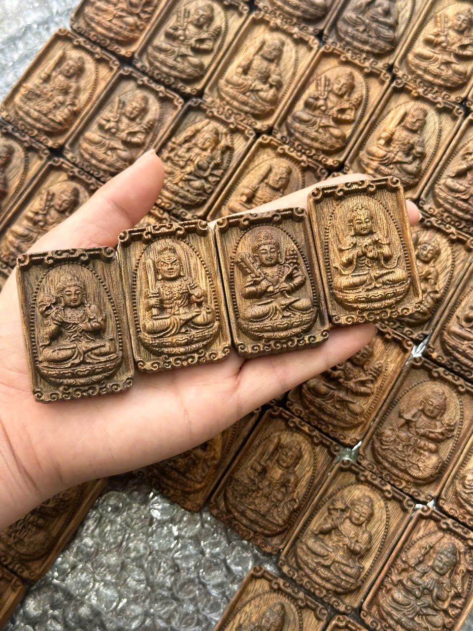 Mặt dây chuyền phật bổn mệnh