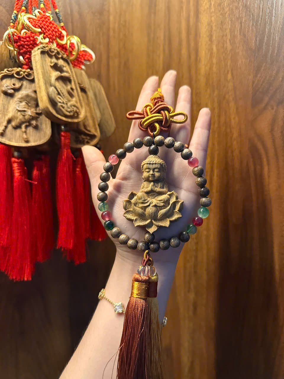 Treo xe Trầm Tốc