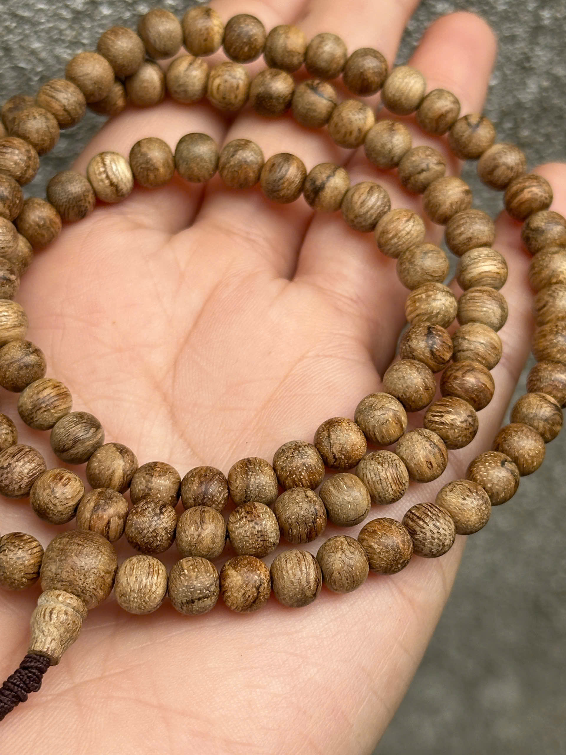 Vòng108 hạt 6li bông