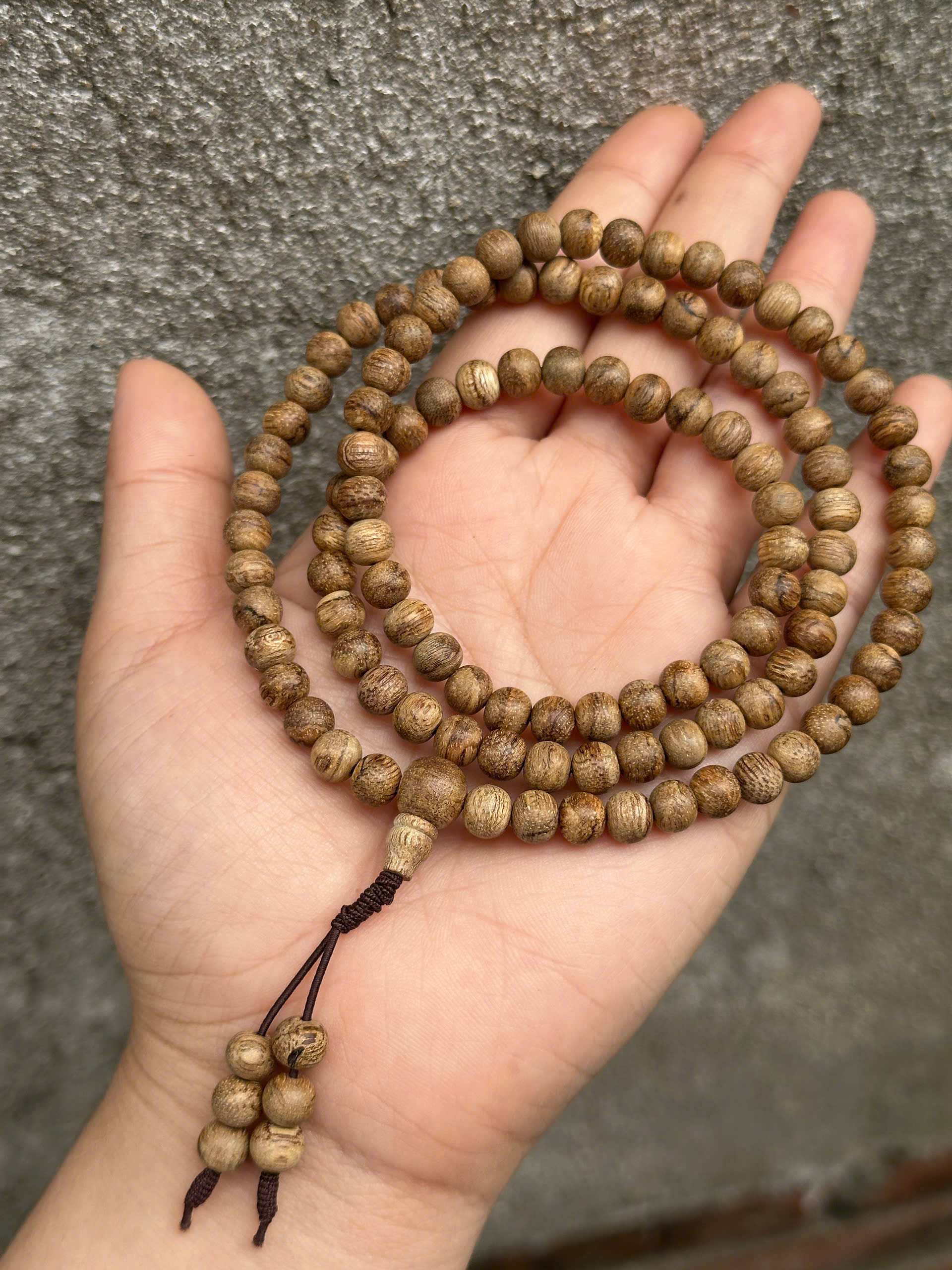 Vòng108 hạt 6li bông